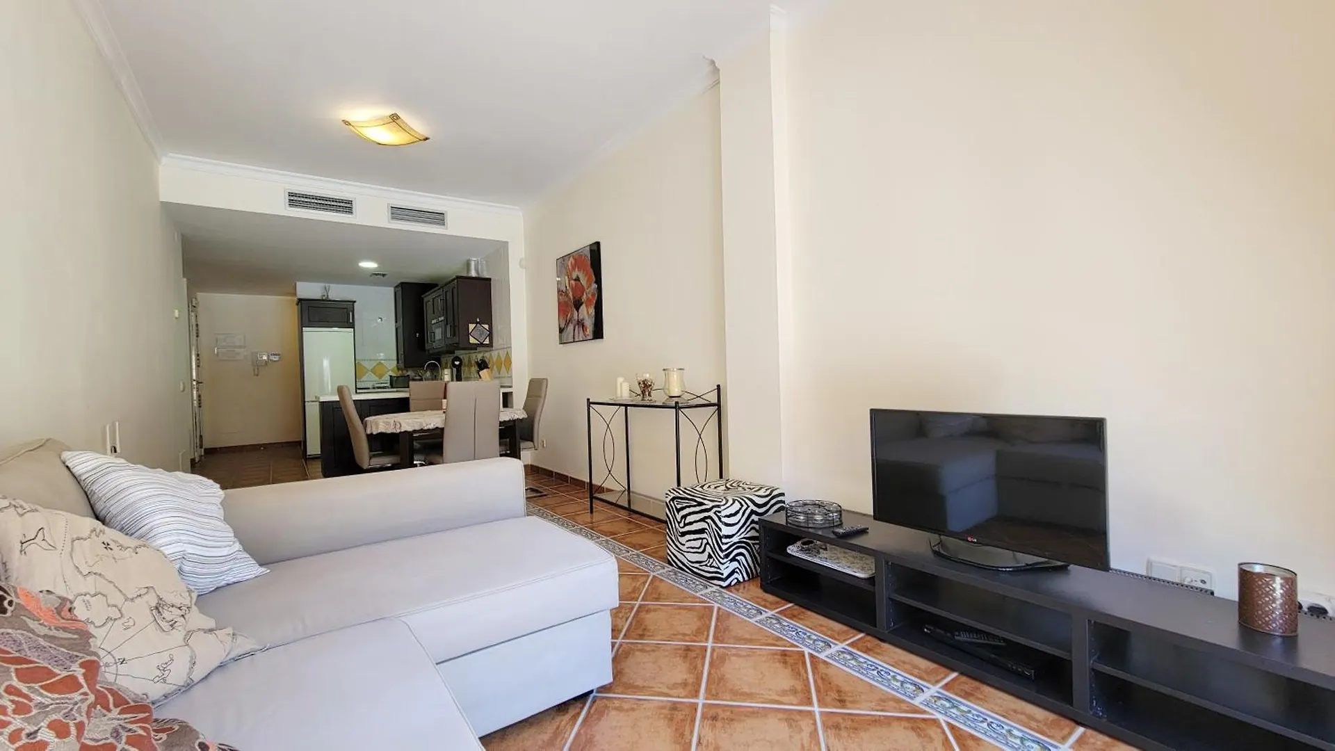 Piscina Y Sol En Planta Baja Apartment Estepona Spain